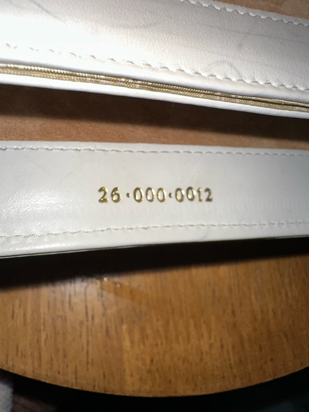 Vintage Gucci Kelly-like White Calfskin Leather Handbag with Suede Interior - Picture 14 of 16